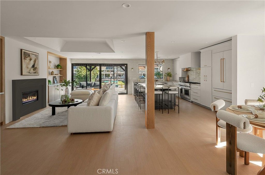 Image 10 of property listing at 2398 Leeward Circle, Westlake Village, CA 91361