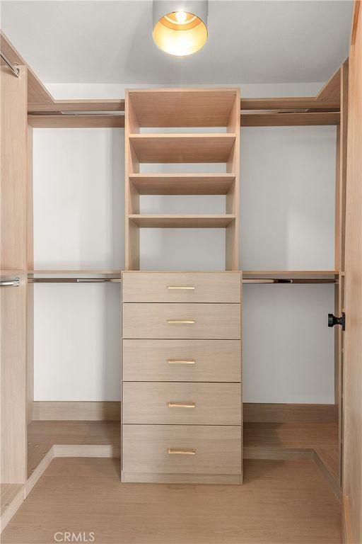 Image 26 of property listing at 2398 Leeward Circle, Westlake Village, CA 91361