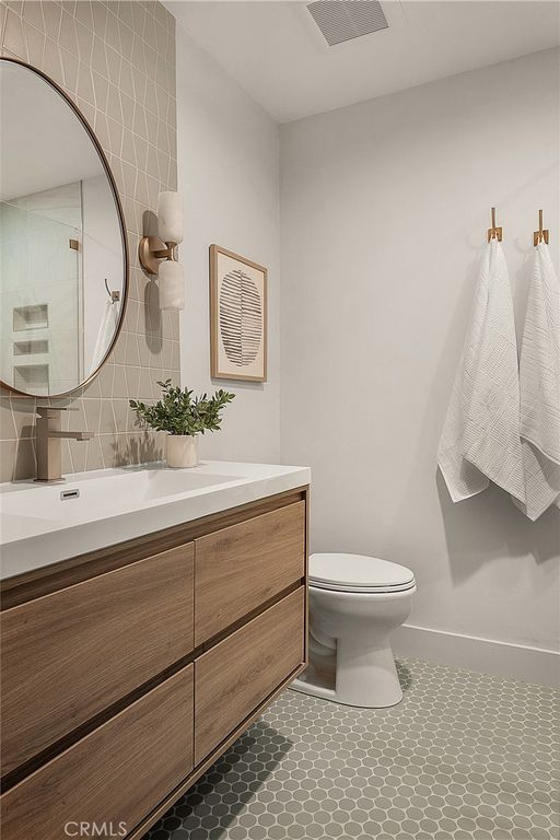 Image 33 of property listing at 2398 Leeward Circle, Westlake Village, CA 91361