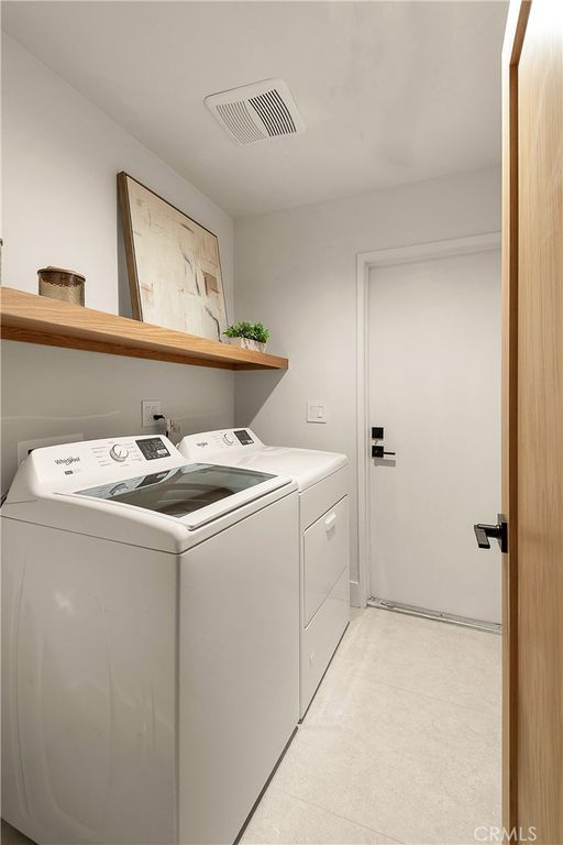 Image 34 of property listing at 2398 Leeward Circle, Westlake Village, CA 91361