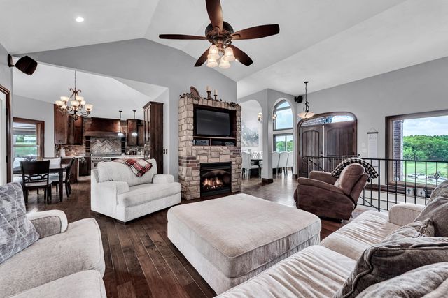 11423 Benjamin, Republic, MO 65738