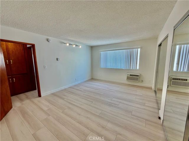1344 N Martel Avenue 302, Los Angeles, CA 90046