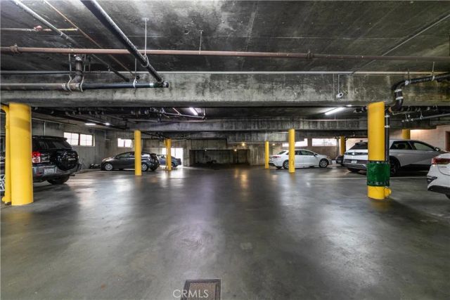 1344 N Martel Avenue 302, Los Angeles, CA 90046