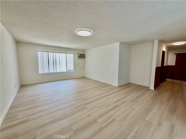 1344 N Martel Avenue 302, Los Angeles, CA 90046