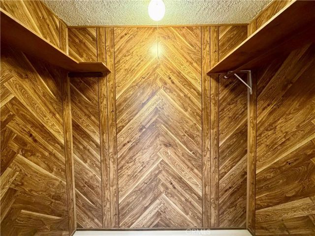 1344 N Martel Avenue 302, Los Angeles, CA 90046