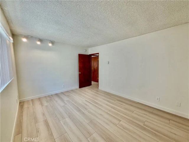 1344 N Martel Avenue 302, Los Angeles, CA 90046