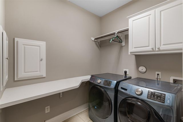 2525 W Ranch Drive, Friendswood, TX 77546