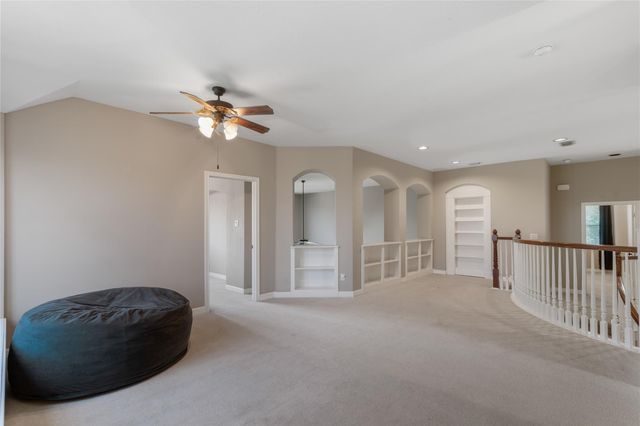 2525 W Ranch Drive, Friendswood, TX 77546