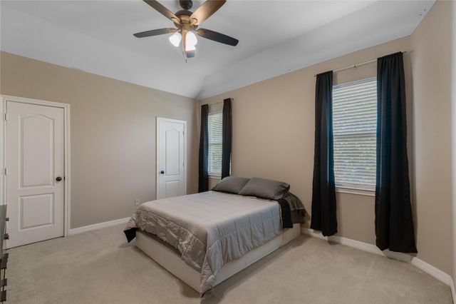2525 W Ranch Drive, Friendswood, TX 77546