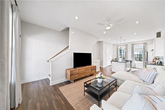 1247 Zucchini Circle SE, Atlanta, GA 30315