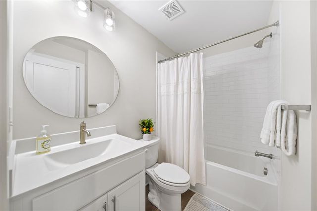 1247 Zucchini Circle SE, Atlanta, GA 30315