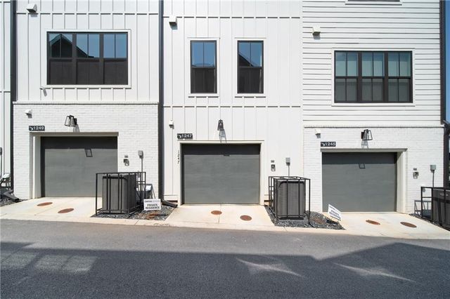 1247 Zucchini Circle SE, Atlanta, GA 30315