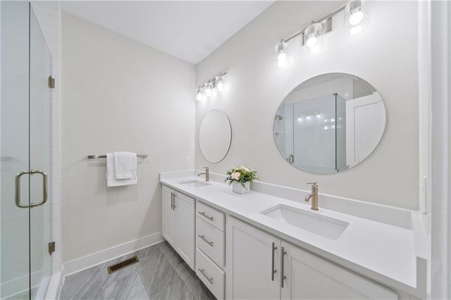 1247 Zucchini Circle SE, Atlanta, GA 30315