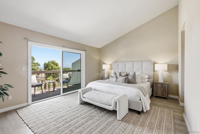 6547 Caminito Catalan, La Jolla, CA 92037