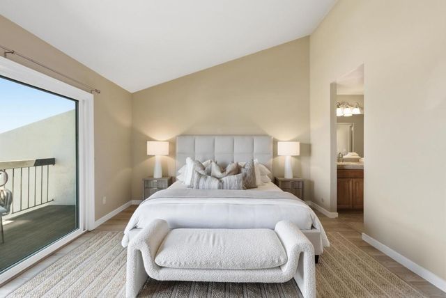 6547 Caminito Catalan, La Jolla, CA 92037