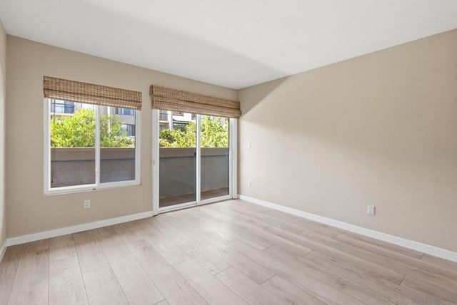 6547 Caminito Catalan, La Jolla, CA 92037