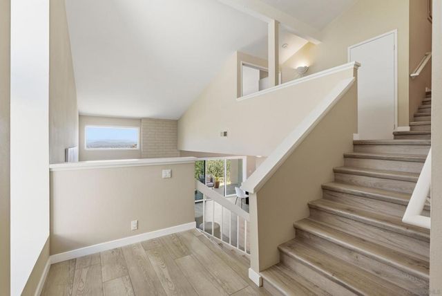 6547 Caminito Catalan, La Jolla, CA 92037