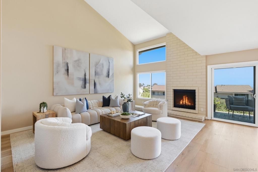 6547 Caminito Catalan, La Jolla, CA 92037
