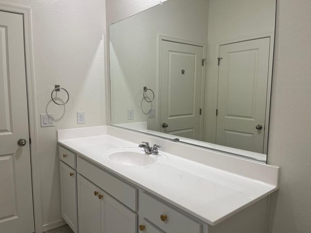 4466 N 100th Drive, Phoenix, AZ 85037
