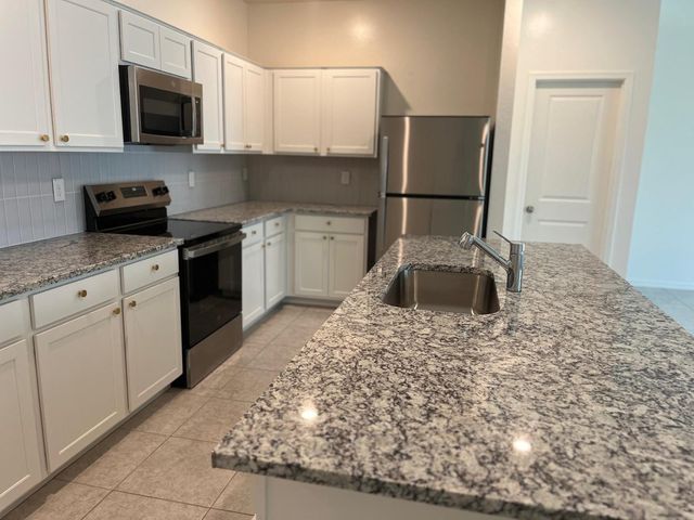 4466 N 100th Drive, Phoenix, AZ 85037