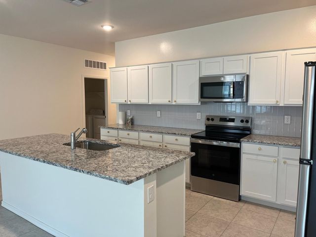 4466 N 100th Drive, Phoenix, AZ 85037