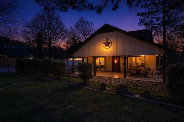 18219 Eastside, Troup, TX 75789