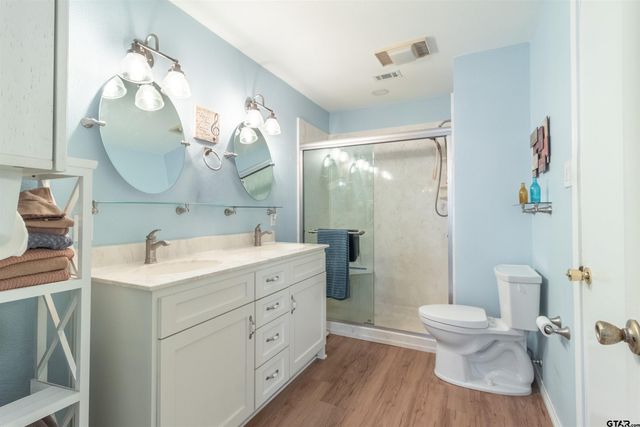 18219 Eastside, Troup, TX 75789