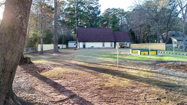 18219 Eastside, Troup, TX 75789