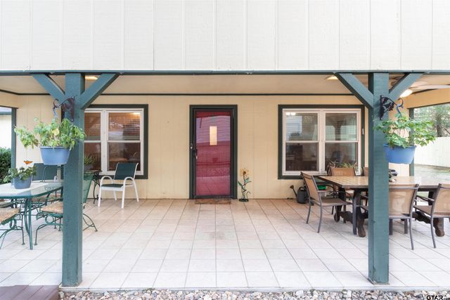 18219 Eastside, Troup, TX 75789