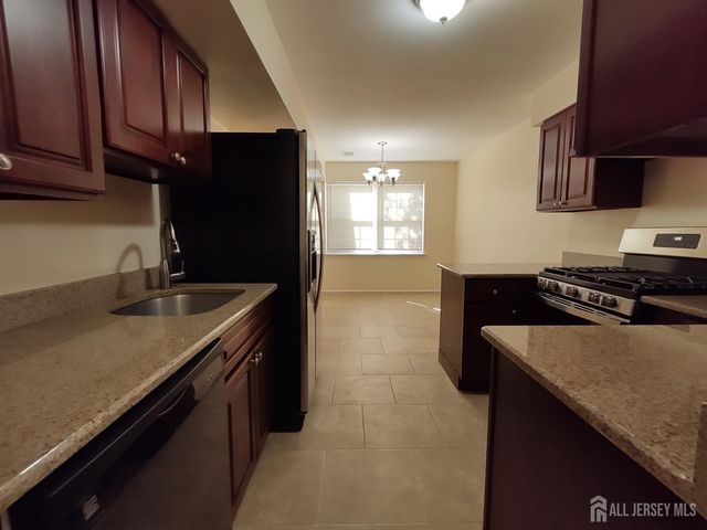 1807 Green Hollow Drive, Iselin, NJ 08830