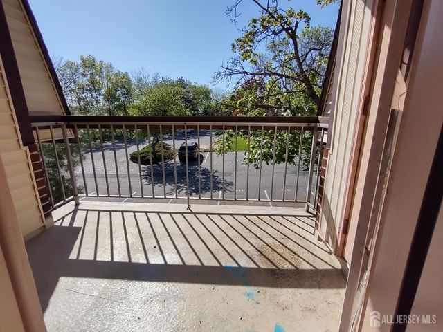 1807 Green Hollow Drive, Iselin, NJ 08830