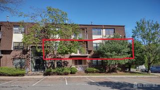 1807 Green Hollow Drive, Iselin, NJ 08830