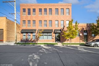 1348 W Concord Place, Chicago, IL 60622