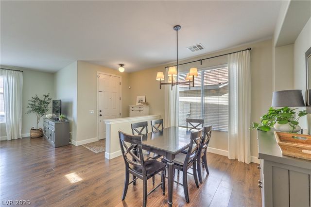 664 Sunrise Lake, Henderson, NV 89002