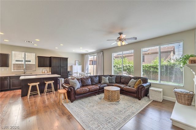 664 Sunrise Lake, Henderson, NV 89002