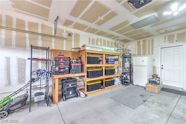 664 Sunrise Lake, Henderson, NV 89002