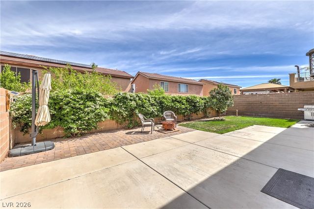 664 Sunrise Lake, Henderson, NV 89002