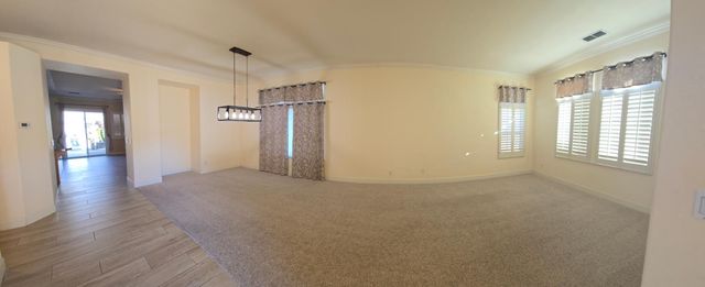 2212 Live Oak Ct, Rocklin, CA 95765