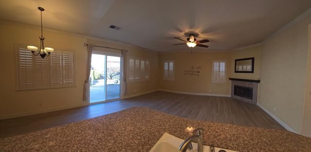 2212 Live Oak Ct, Rocklin, CA 95765