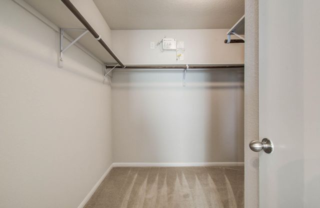 2106 Bishop Hollow Lane, Rosenberg, TX 77471