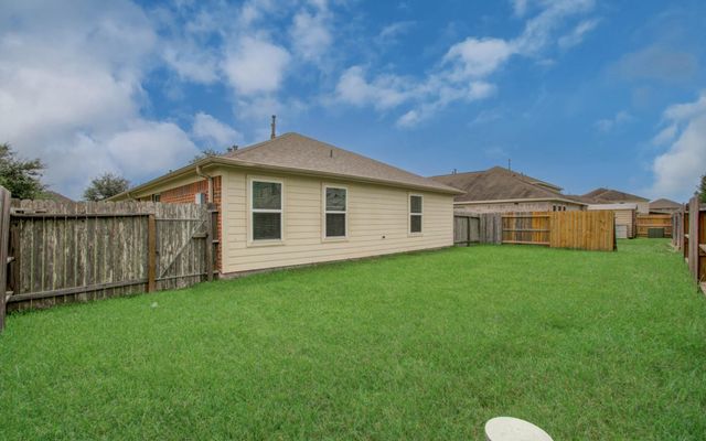 2106 Bishop Hollow Lane, Rosenberg, TX 77471