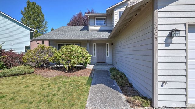 4905 147th Place SW, Edmonds, WA 98026