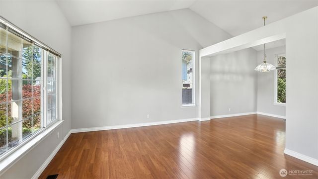 4905 147th Place SW, Edmonds, WA 98026