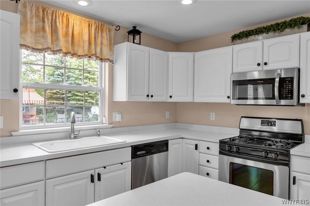 9384 Pinyon Court, Clarence, NY 14032