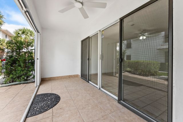 1194 Hillsboro Mile 72, Hillsboro Beach, FL 33062
