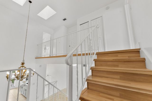 1194 Hillsboro Mile 72, Hillsboro Beach, FL 33062