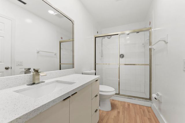 1194 Hillsboro Mile 72, Hillsboro Beach, FL 33062