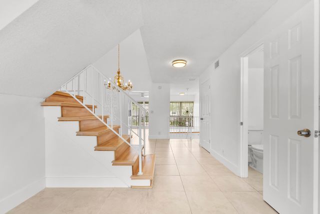 1194 Hillsboro Mile 72, Hillsboro Beach, FL 33062