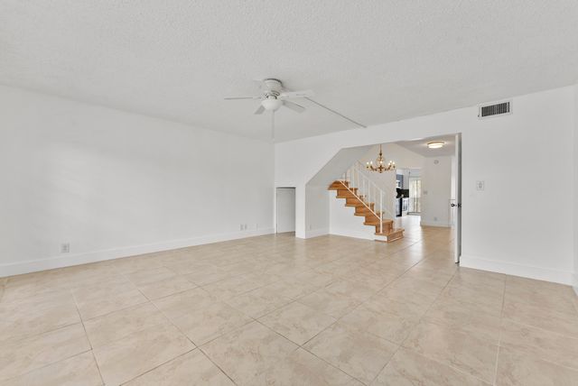 1194 Hillsboro Mile 72, Hillsboro Beach, FL 33062