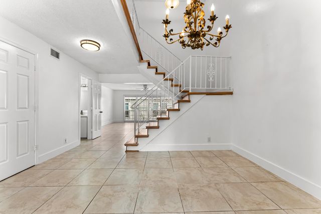 1194 Hillsboro Mile 72, Hillsboro Beach, FL 33062